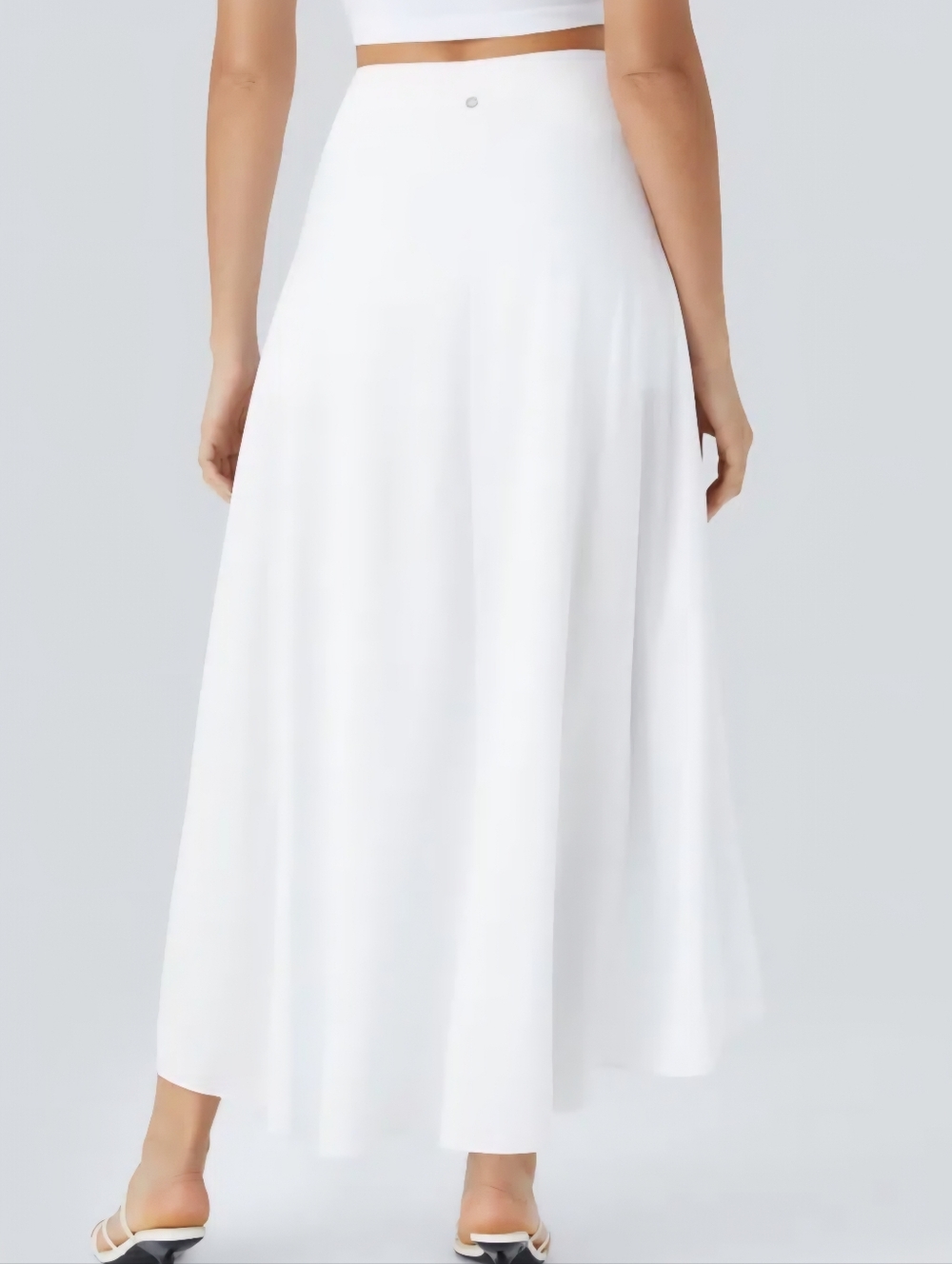 HALARA High Waisted Flowy Maxi Skirt. Size XS - Picture 2 of 7